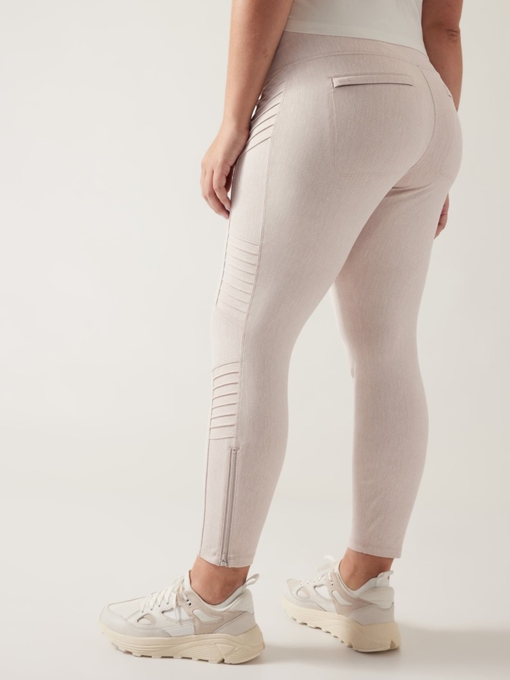 Athleta Cream Delancey Textured Moto Tight Size Small Petite